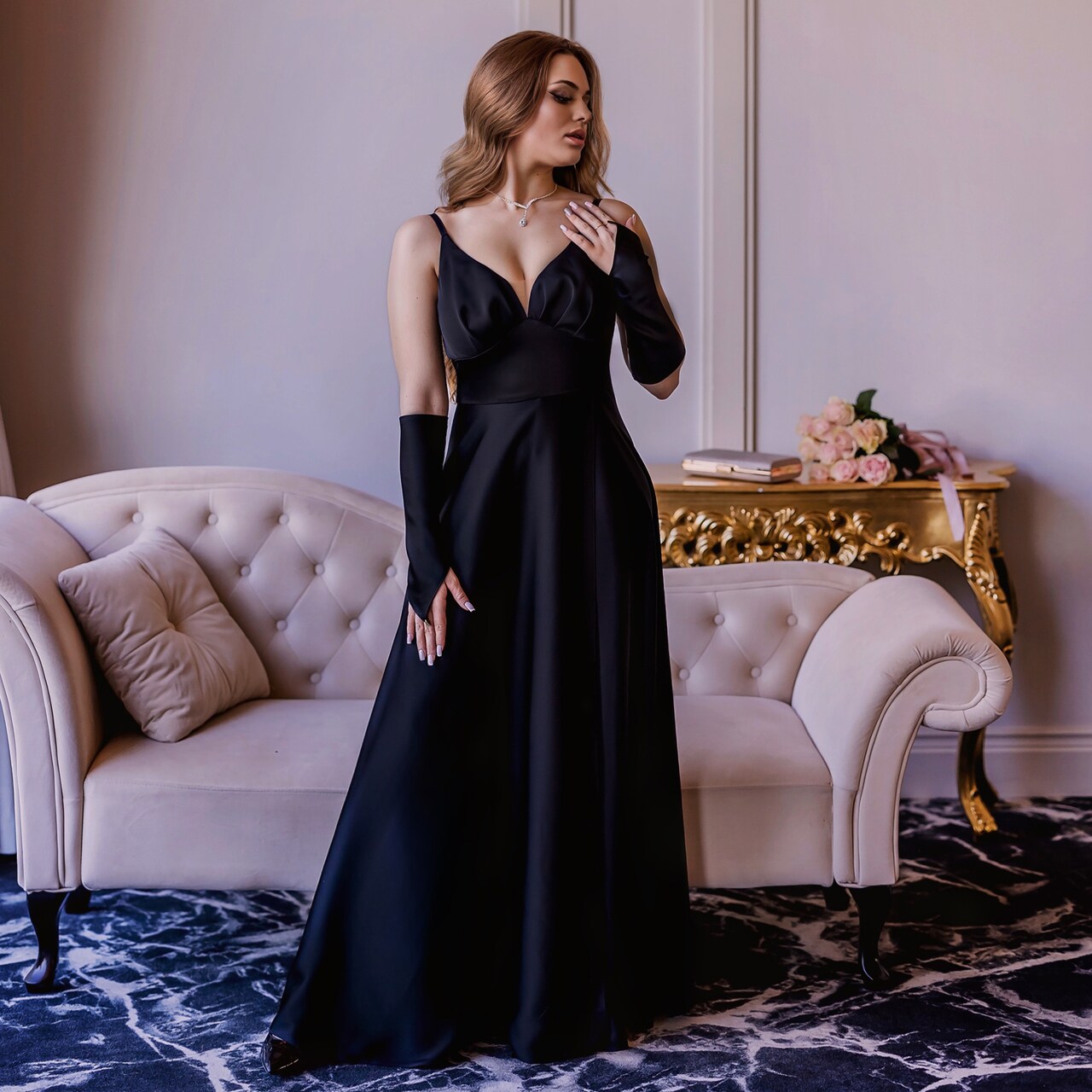 Suknia satynowa czarna bridalstole